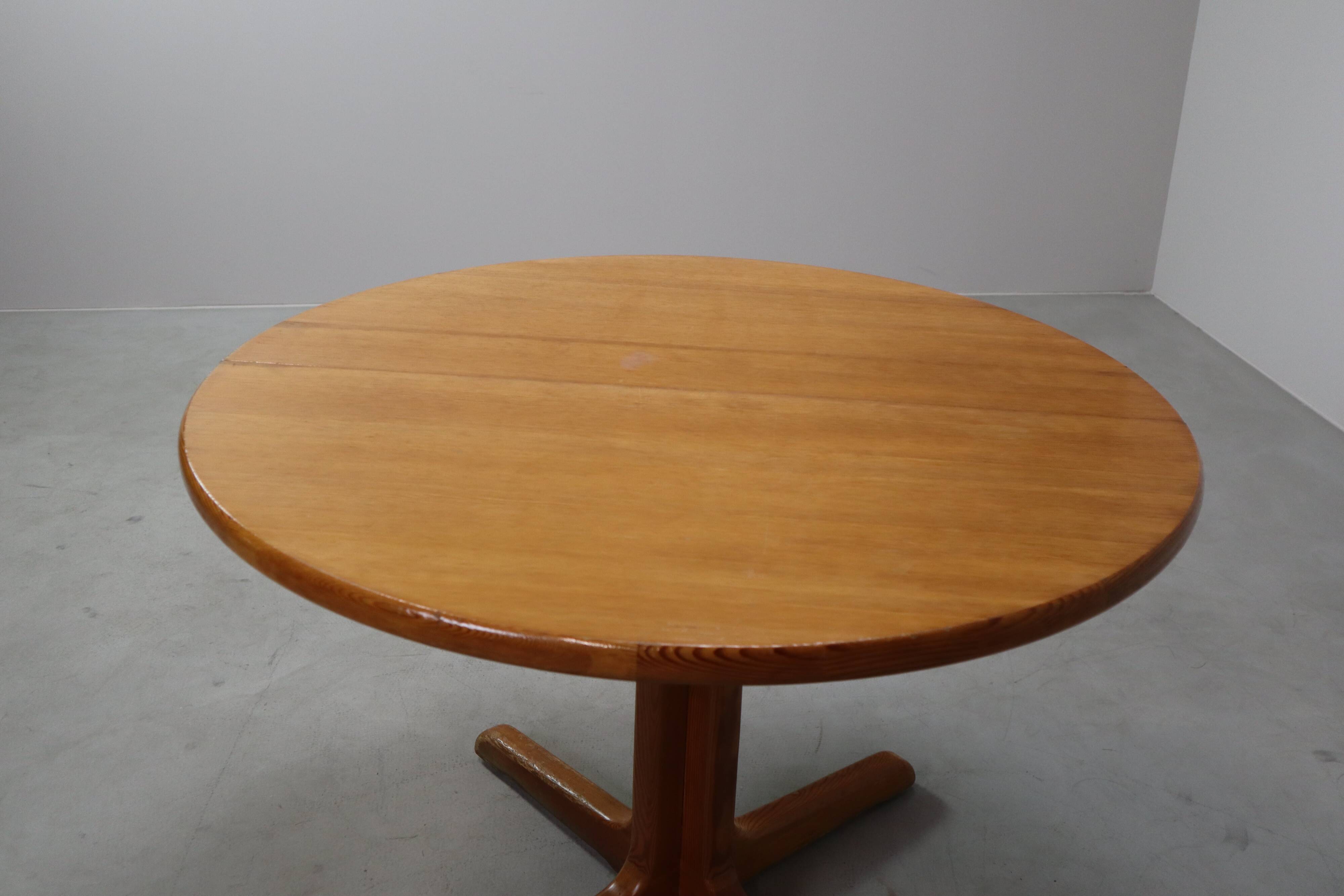 Scandinavian solid pine extendable dining table