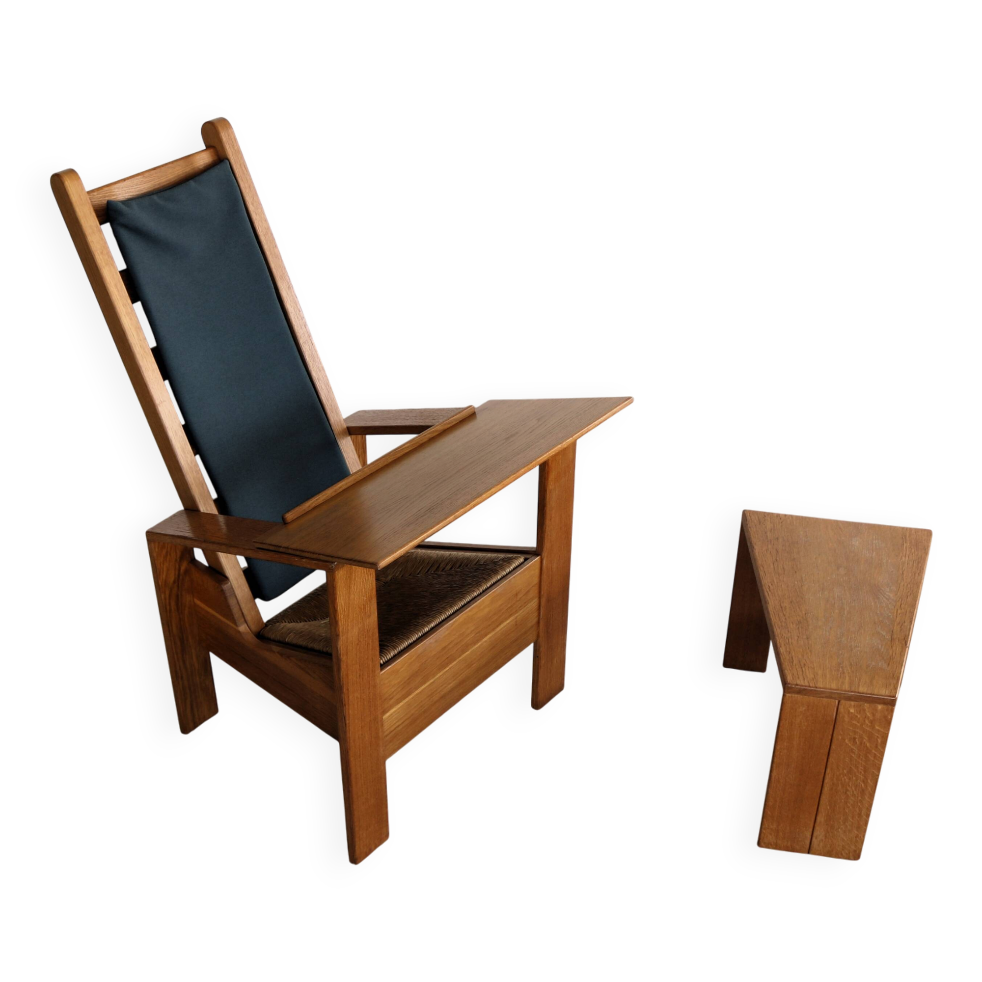 vintage armchair with side table | Wim Mulder | 1980s
