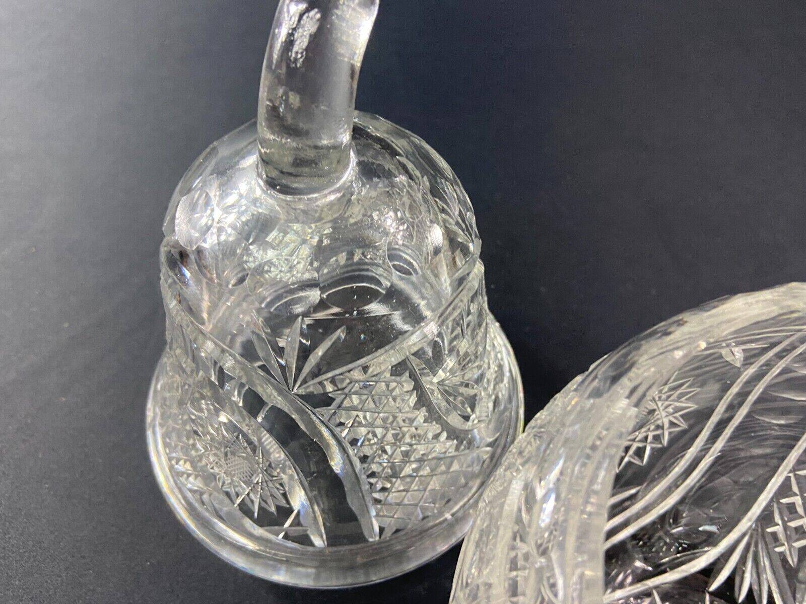 Large covered pear-shaped jar in Bohemian cut crystal