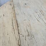 Round coffee table