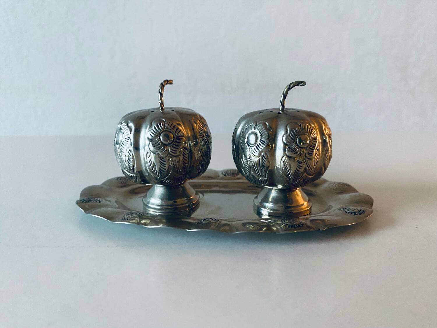 Silver salt and pepper shaker duo