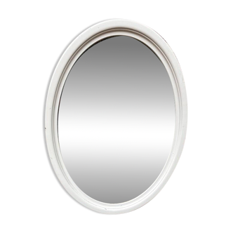 Oval mirror