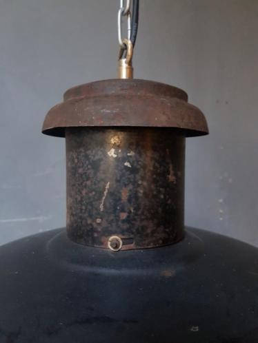 Enamel factory lamp