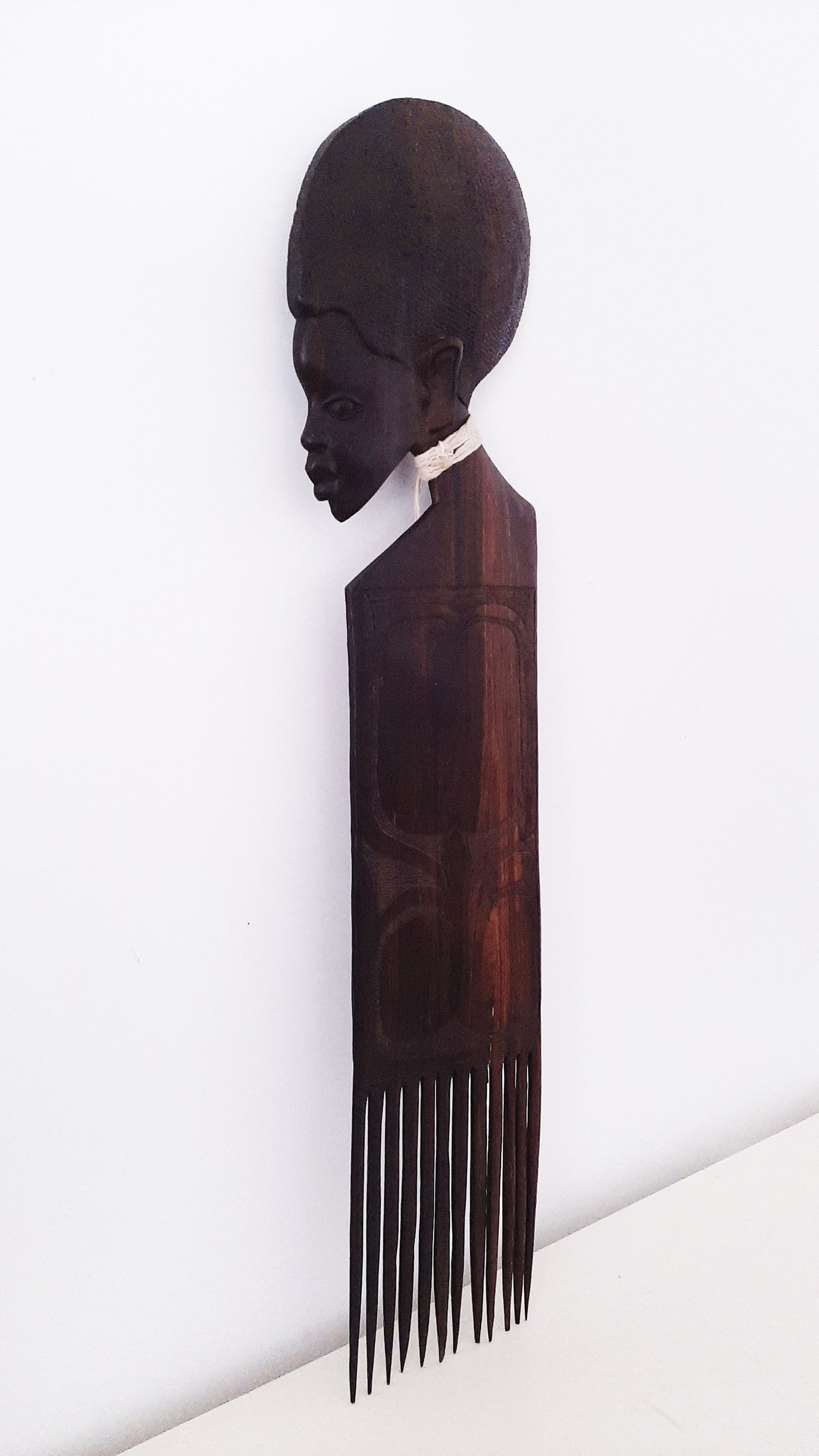 African wooden decorative comb 70s