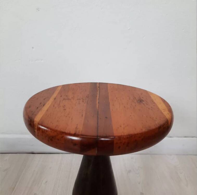 Pair of industrial stools foot in copper metal