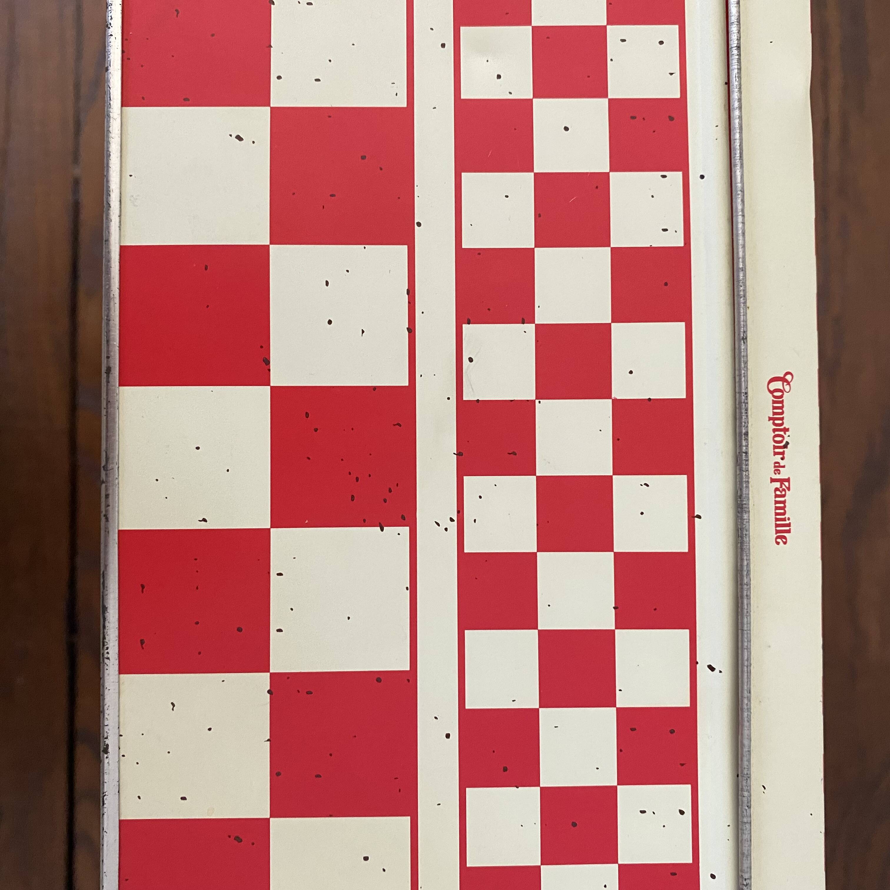 Metal cookie box (family counter)