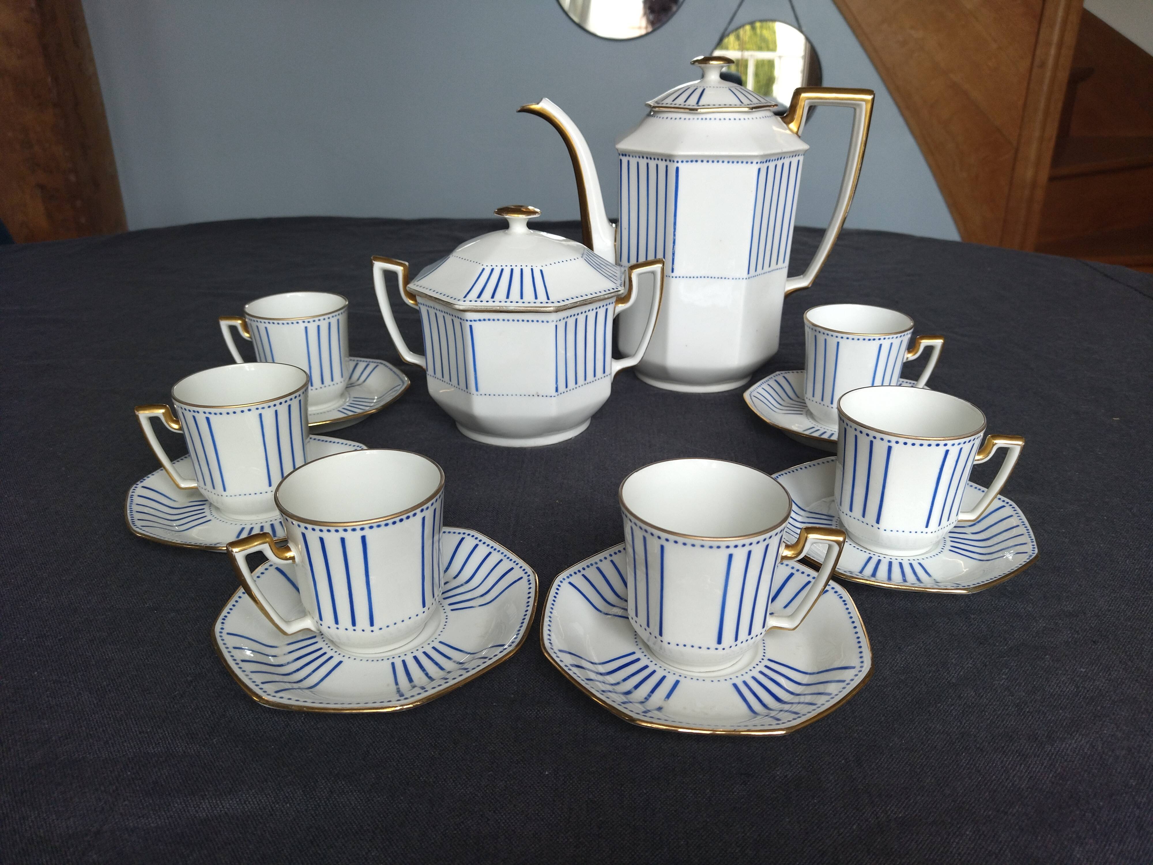 Service à thé en Porcelaine de Limoges F. Legrand and Cie art déco