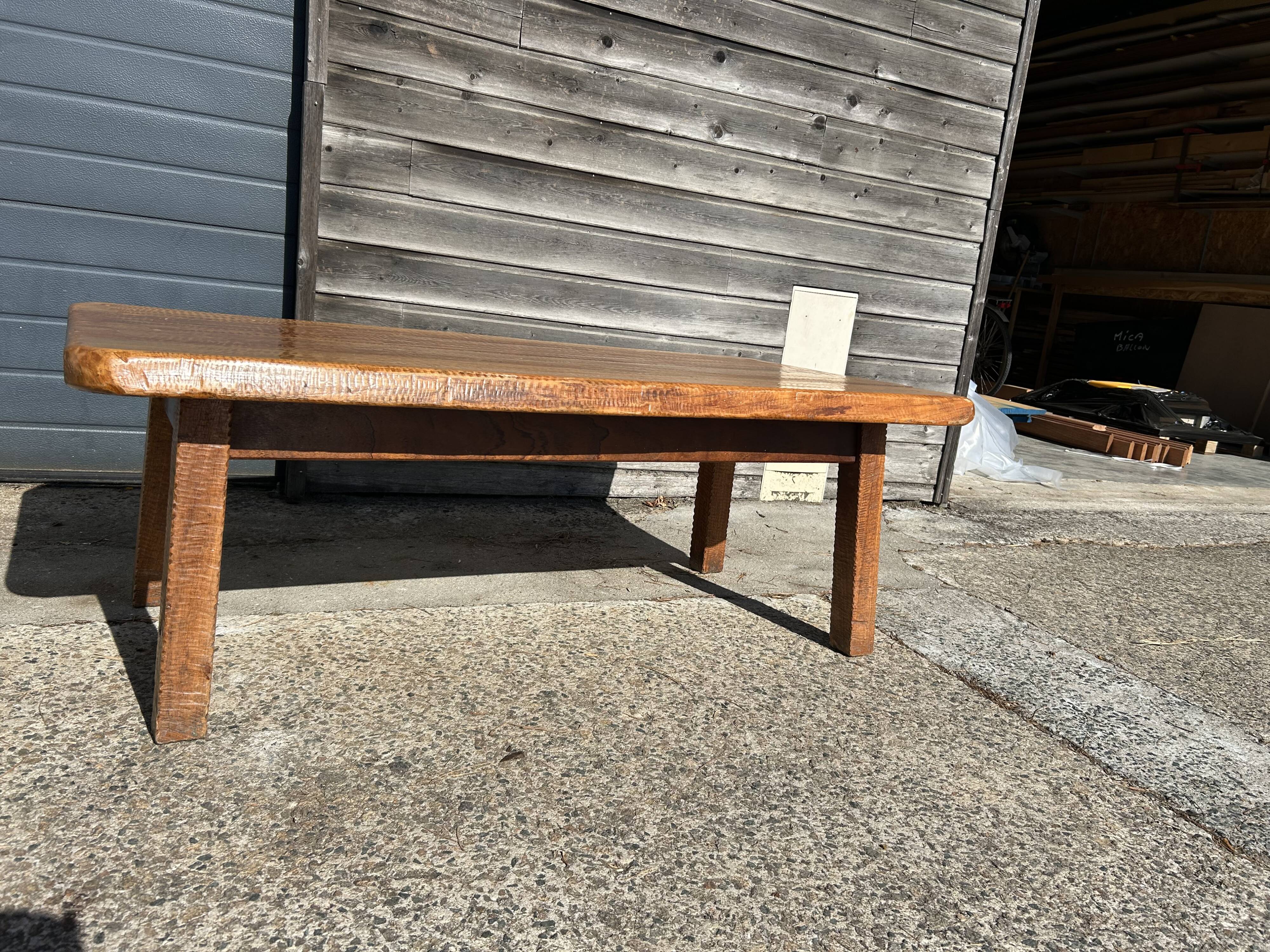 Table basse en chêne