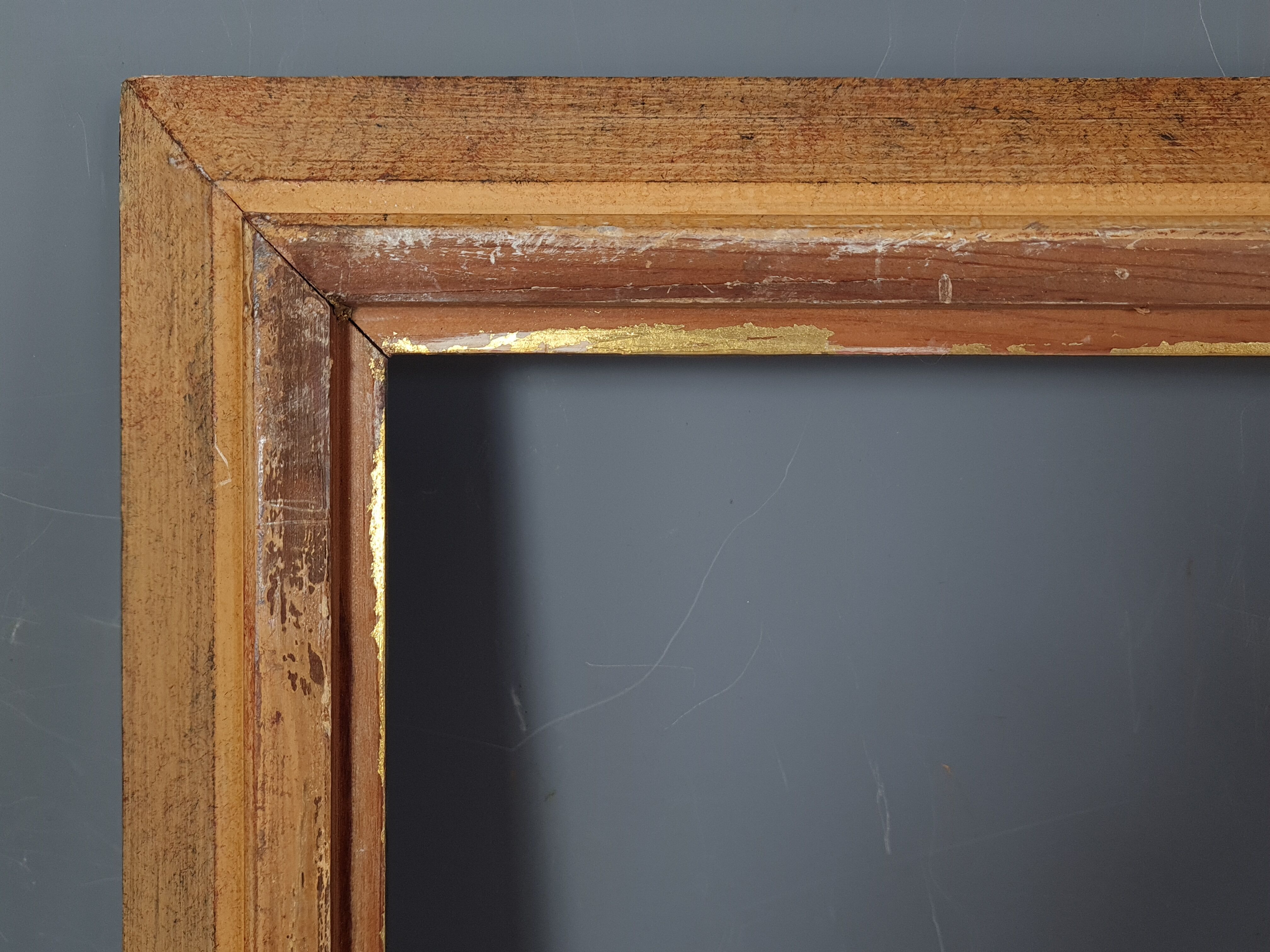 Frame 1930-1950 gilded wood gold leaf 80x68 cm foliage 70x58 cm SB