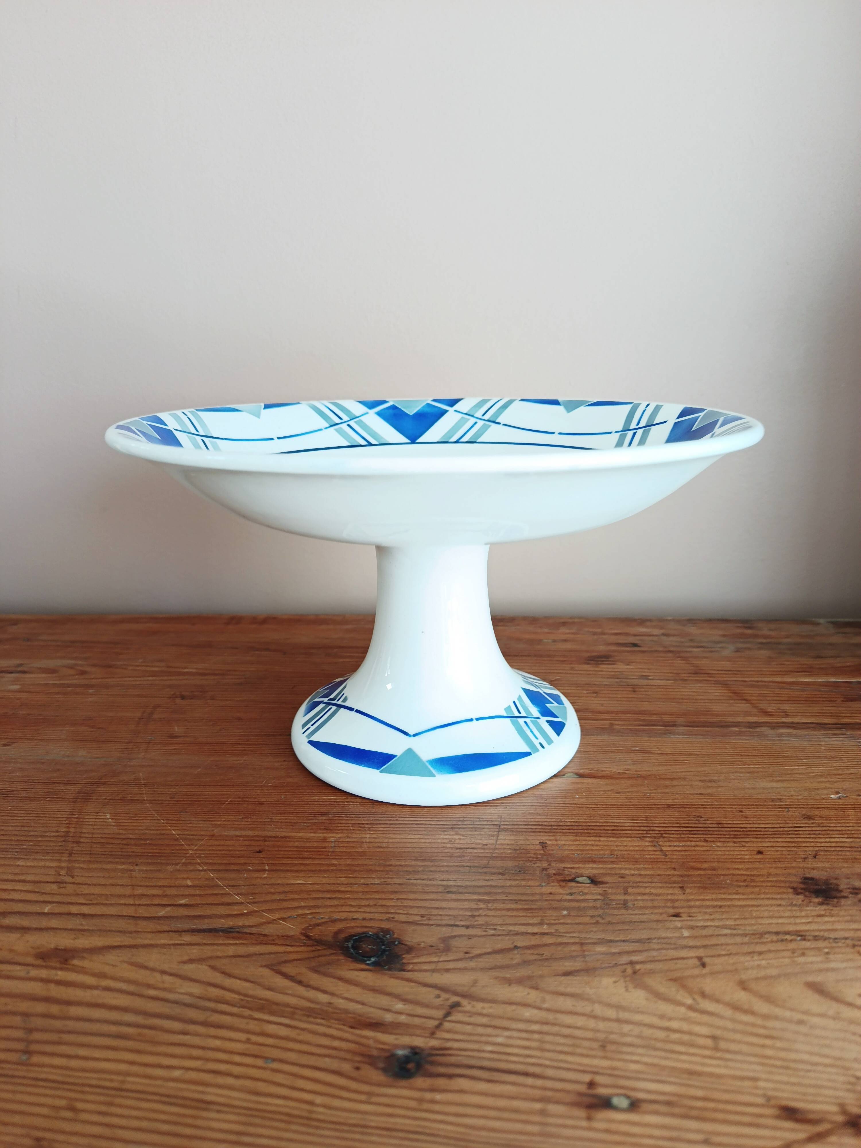 Compote dish, footed bowl Saint-Amand, Basque