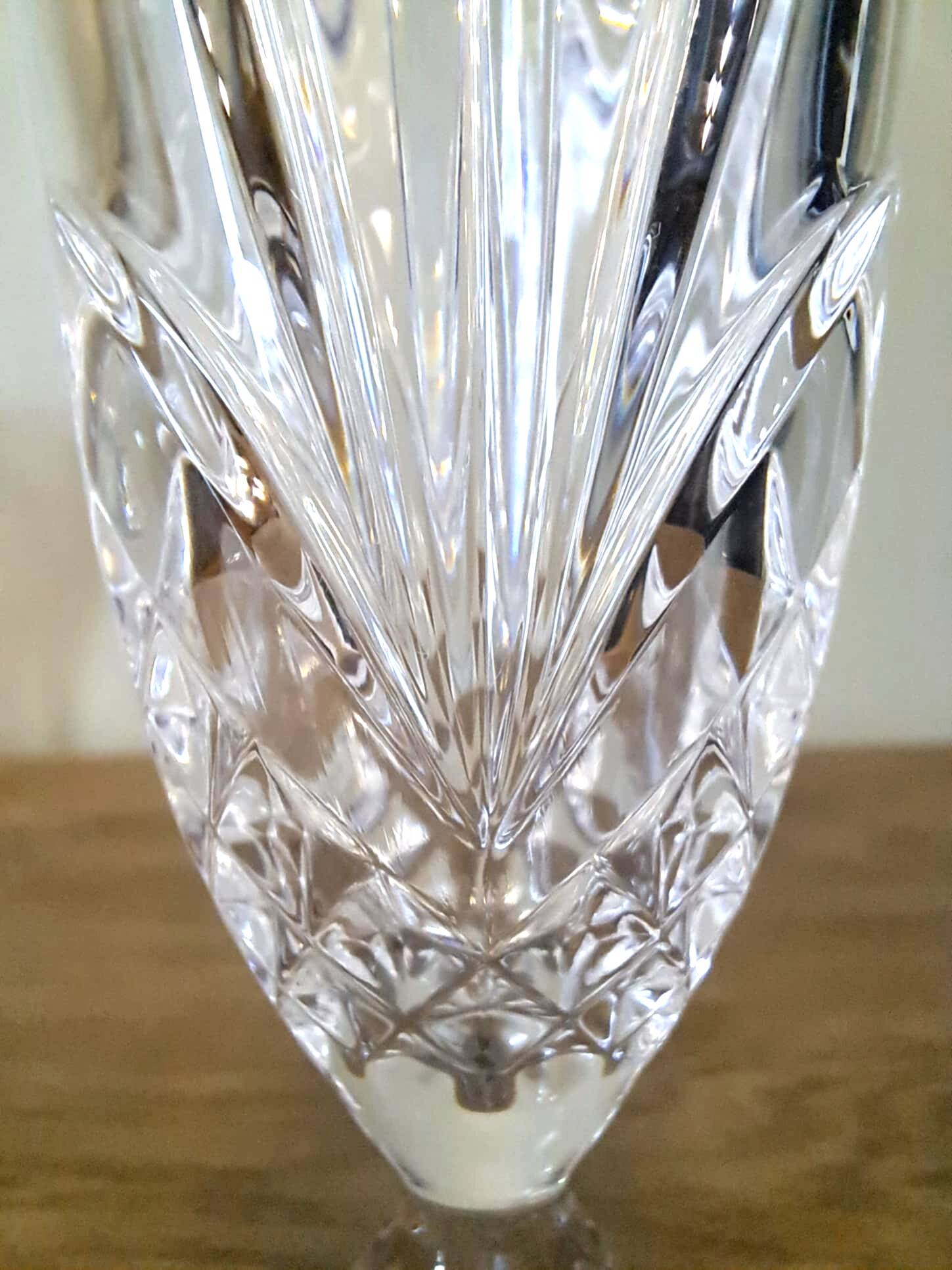 8 crystal champagne flutes