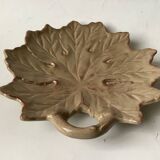 Ceramic leaf pocket emptier