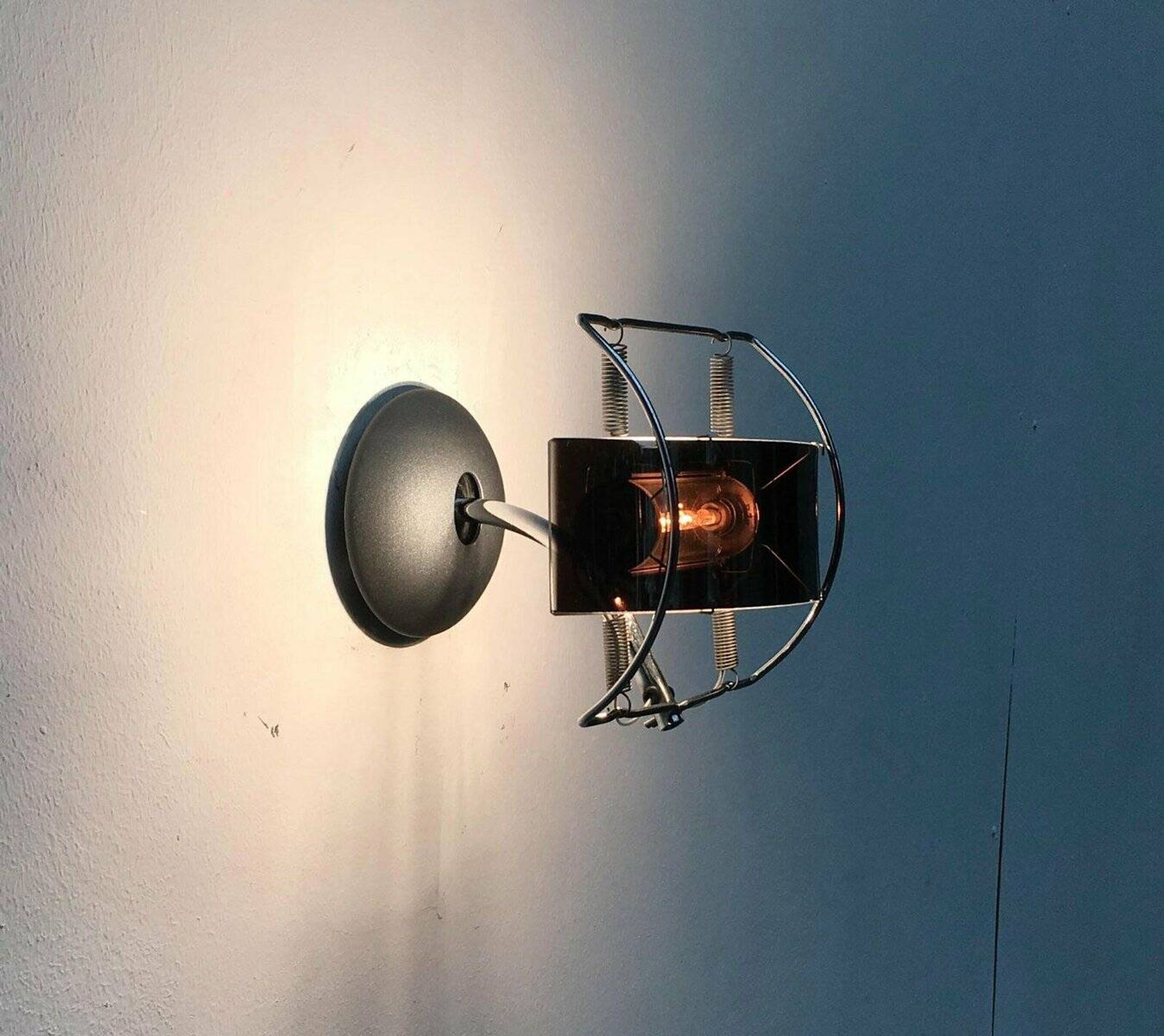 Postmodern wall lamp Warrior by Emanuele Ricci for Sidecar Artemide, 1980s.