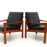 Lounge chairs by Illum Walkelsø for Niels Eilersen, 1960s