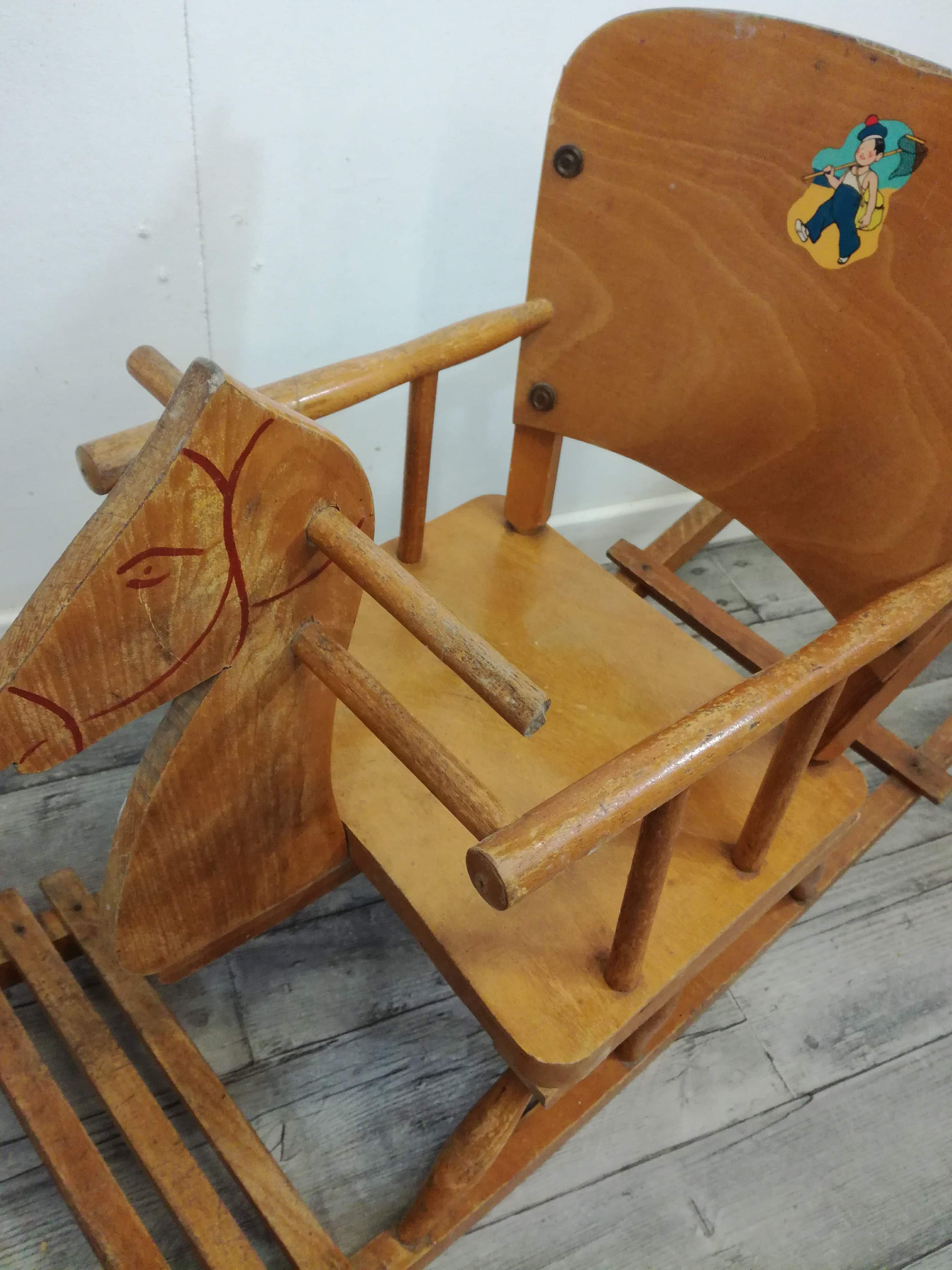 Horse rocking vintage wooden "ficher"