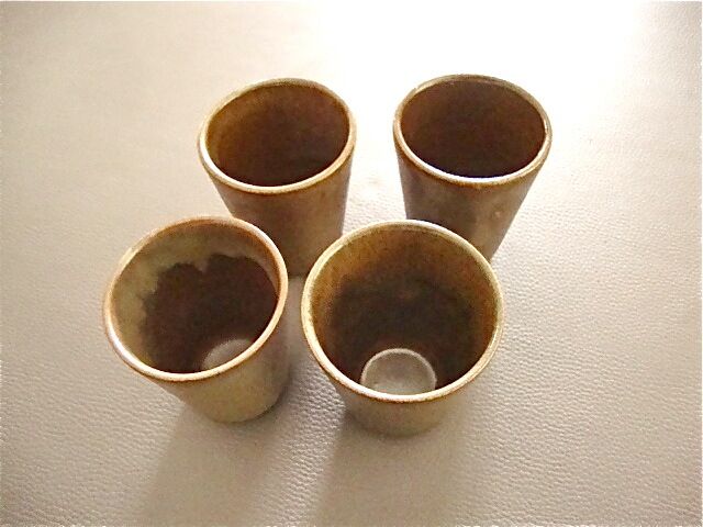 4 tasses de Digoin