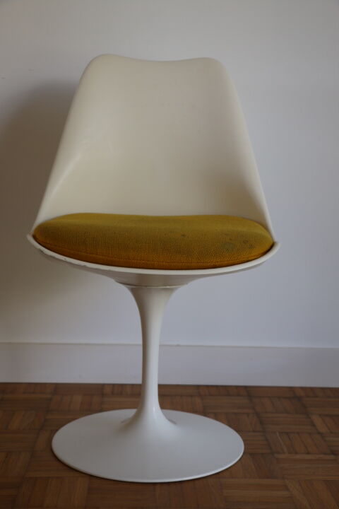 Tulip chair by Eero Saarinen 60s/70s