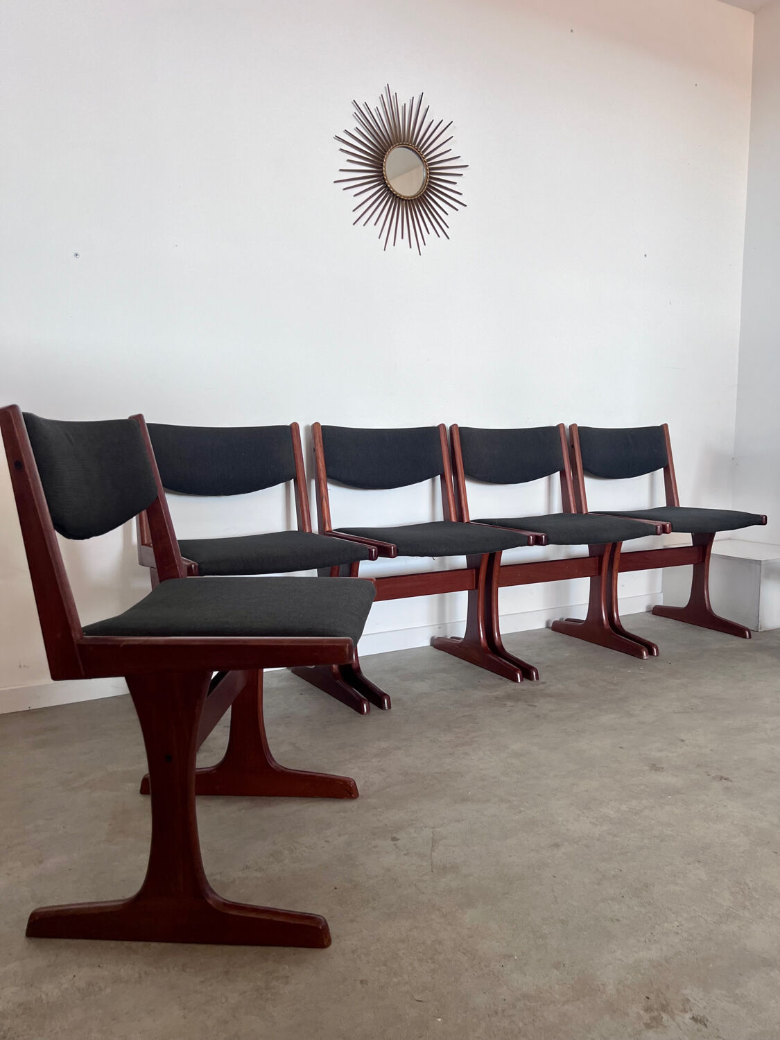 Set of 6 old Scandinavian chairs from the 60s, vintage teak