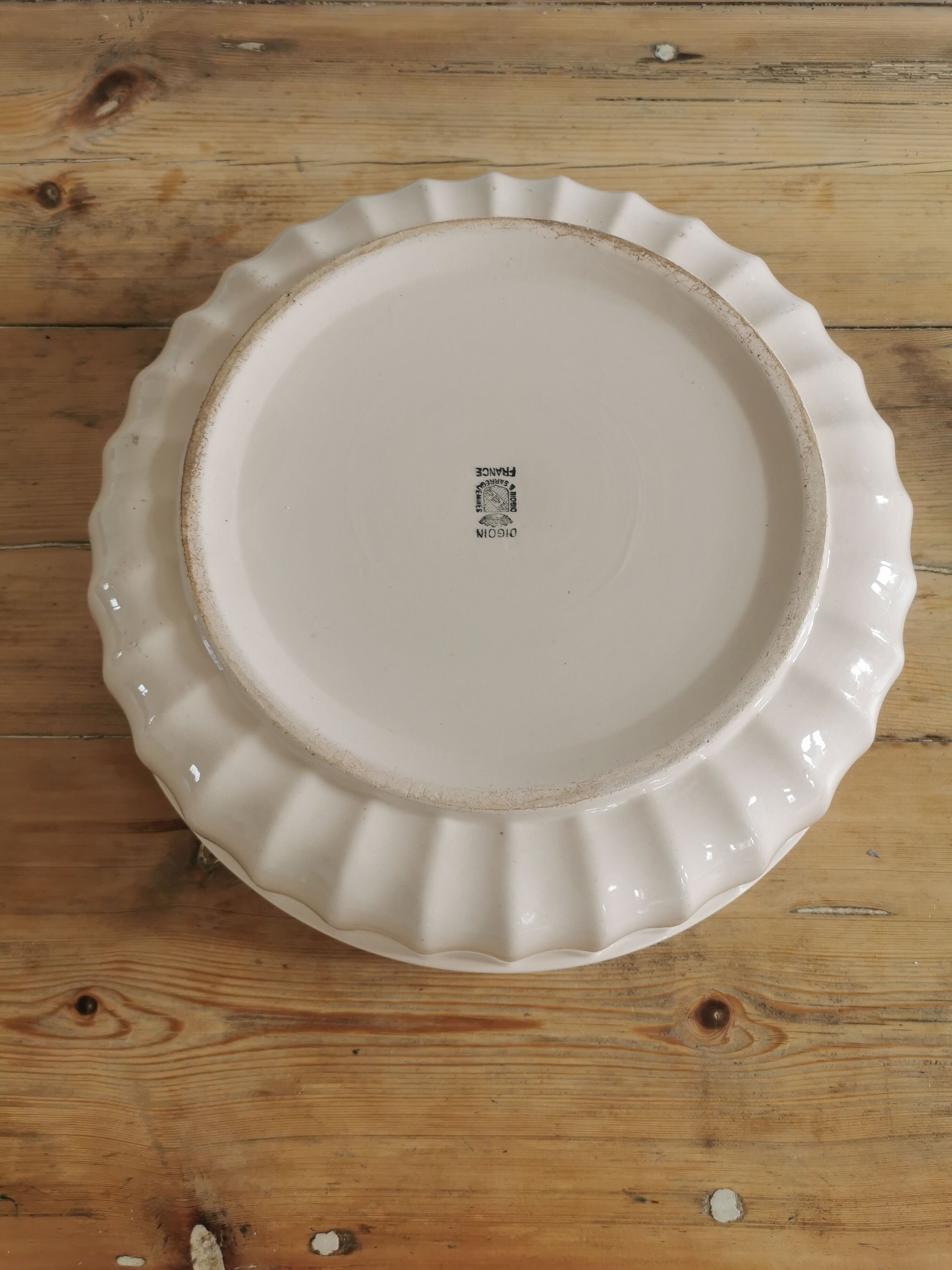 Salad bowl in pink faience Digoin