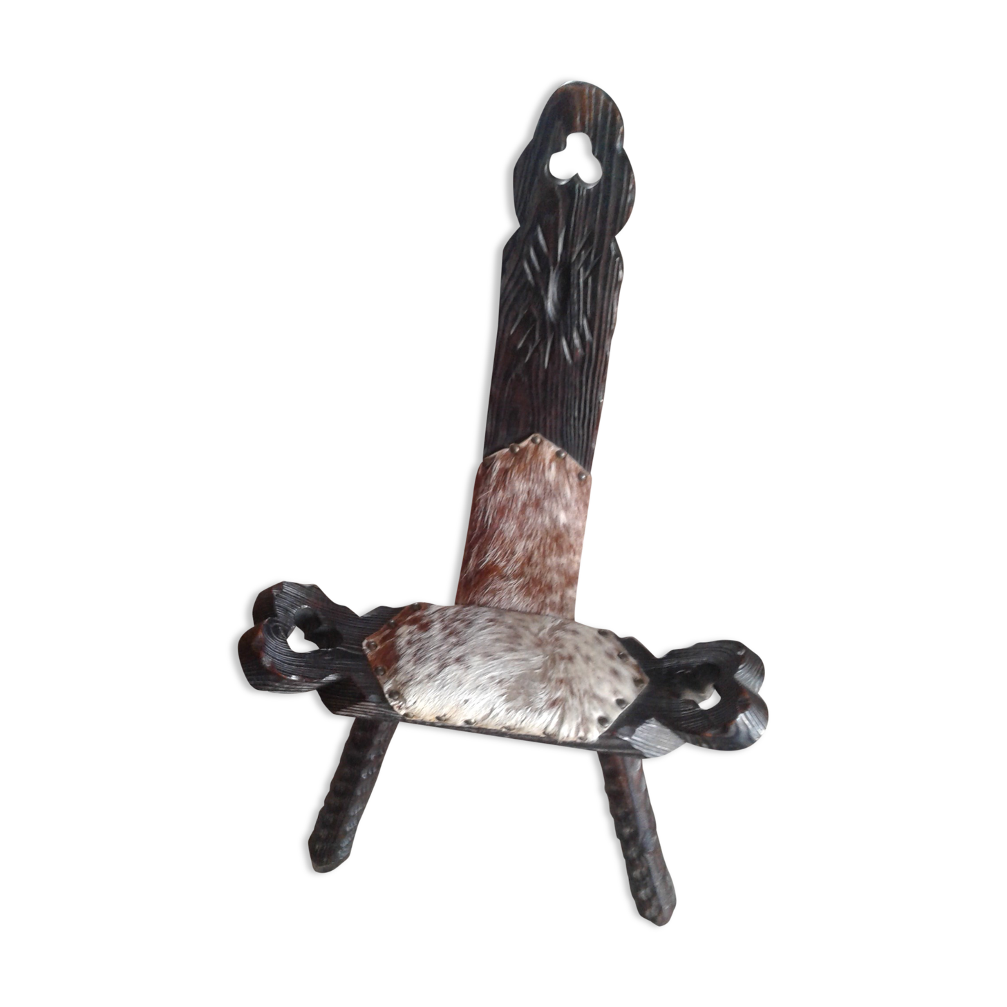 Chair / tripod stool wood and skin . Vintage 50/60