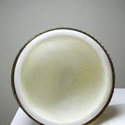 Alabaster and bronze bonbonnière in Empire style, circa 1900-1930.