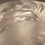 Cup decorated with lion's head signed Lalique