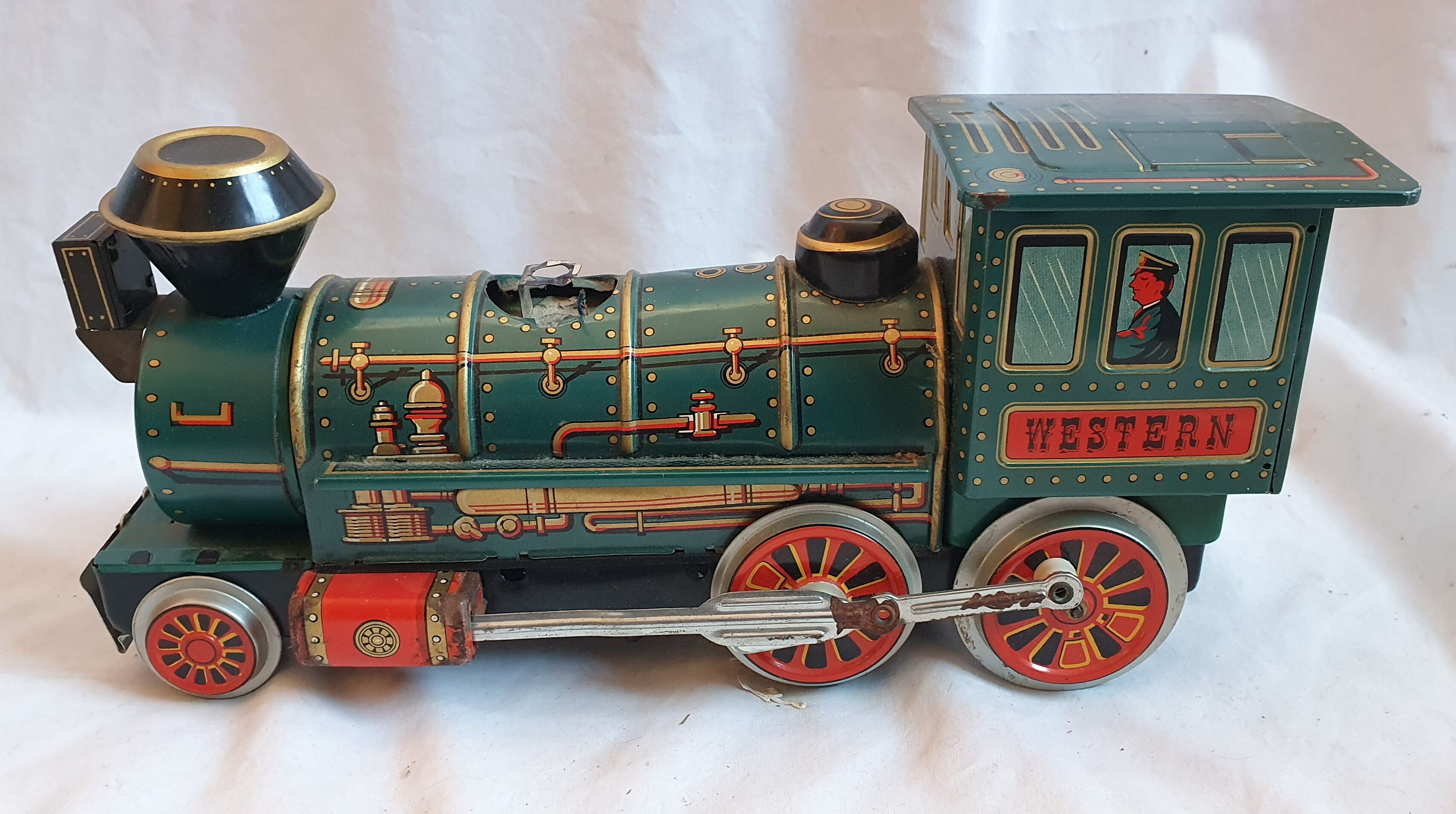 Sheet metal locomotive, 1950 toy, japan