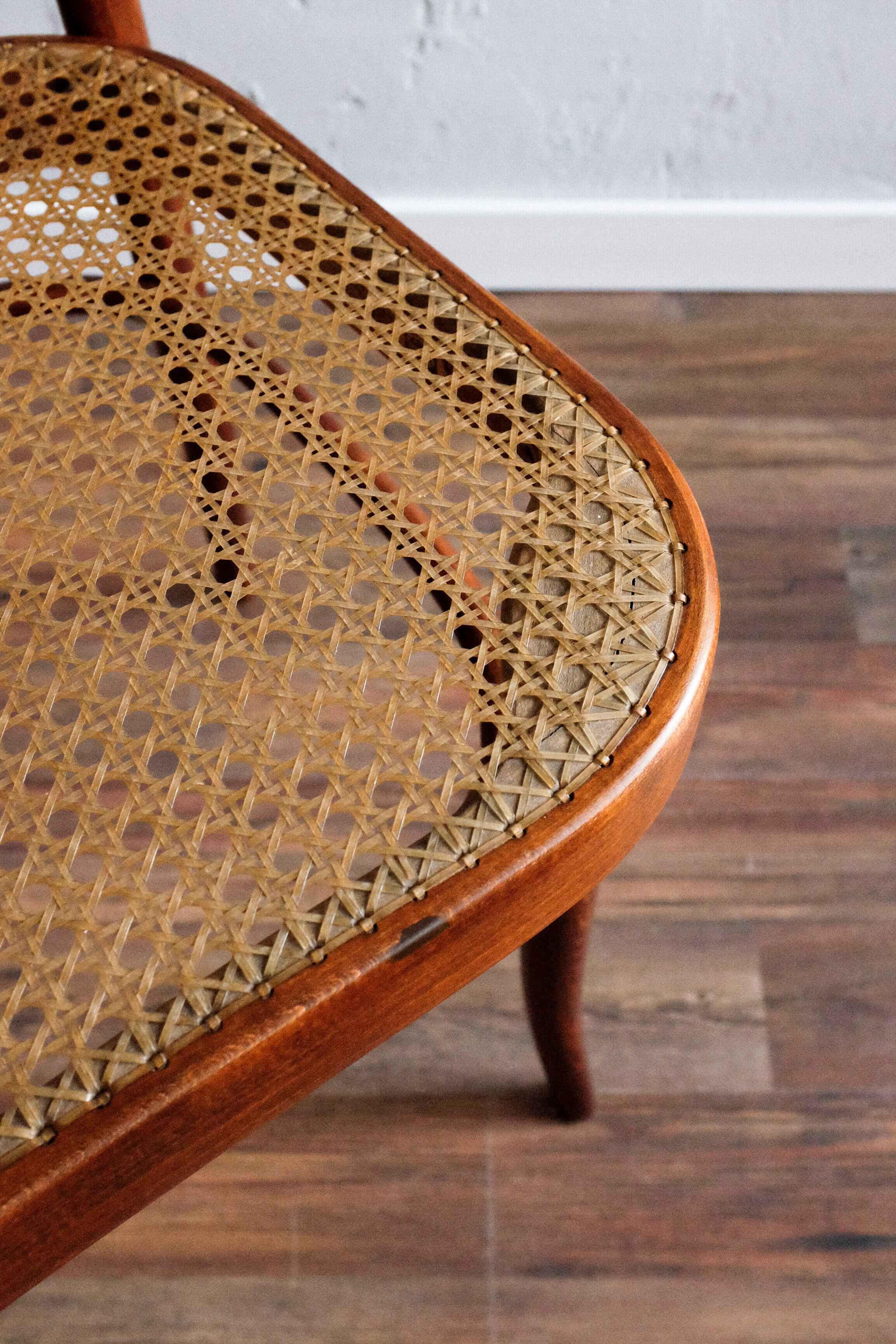 Ensemble de 2 chaises par Josef Hoffmann pour TON, modèle 811, années 1970