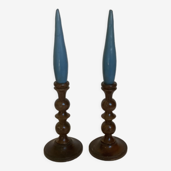 Paire d’anciens bougeoirs bois bougies factices bois bleues