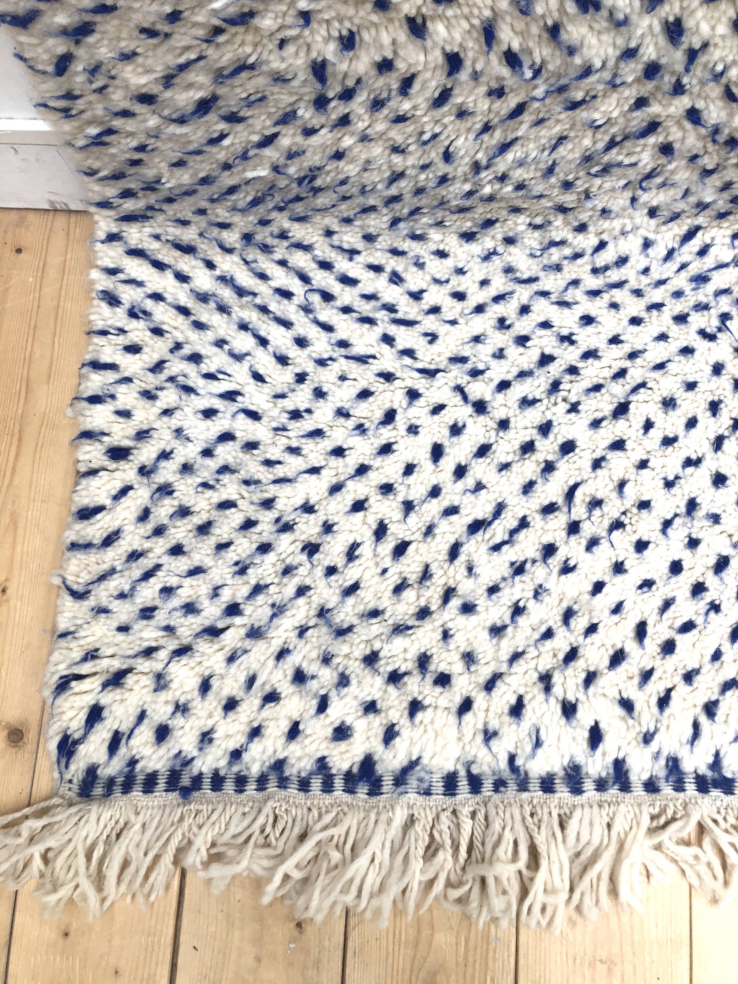 Moroccan Berber carpet Beni Ouarain speckled majorelle blue 3,01x2m