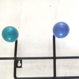 Ball wall coat rack