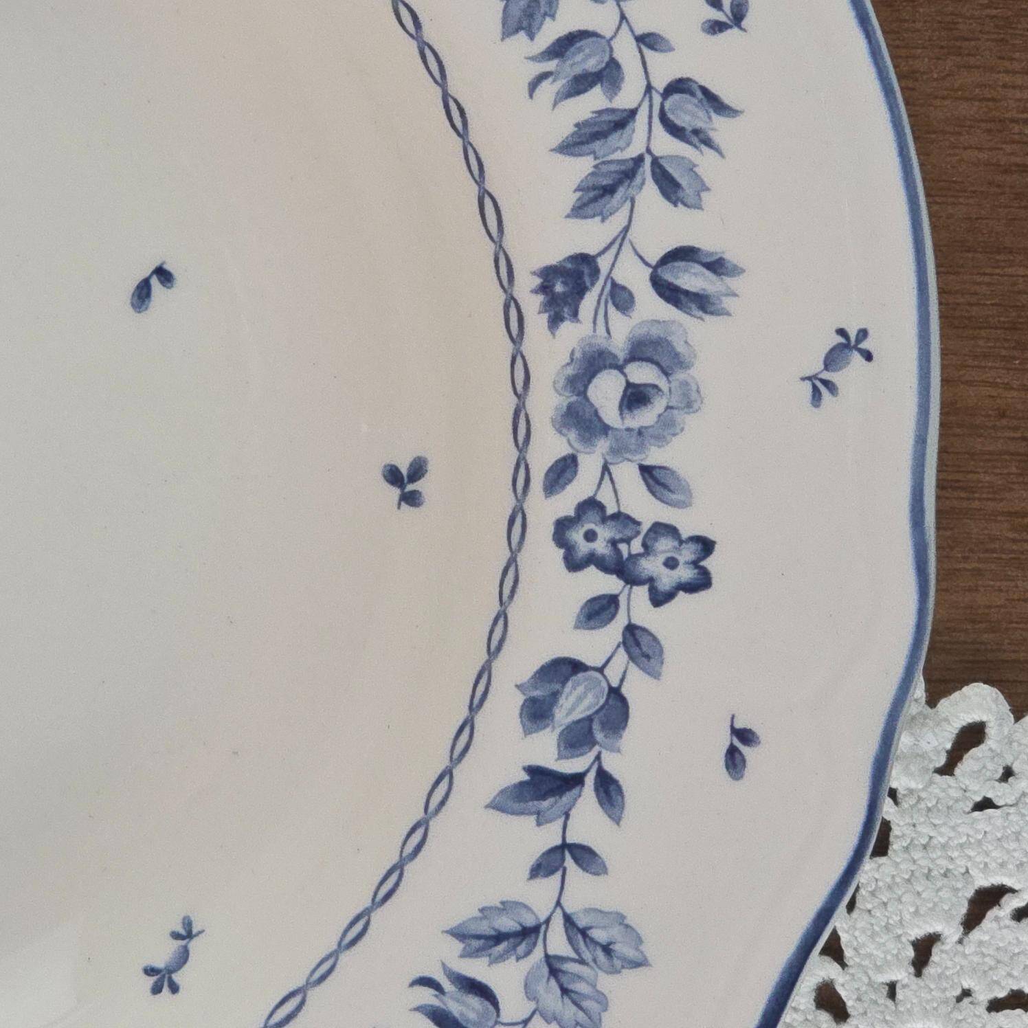 Set of 4 Table Mates soup plates – blue and pink floral design