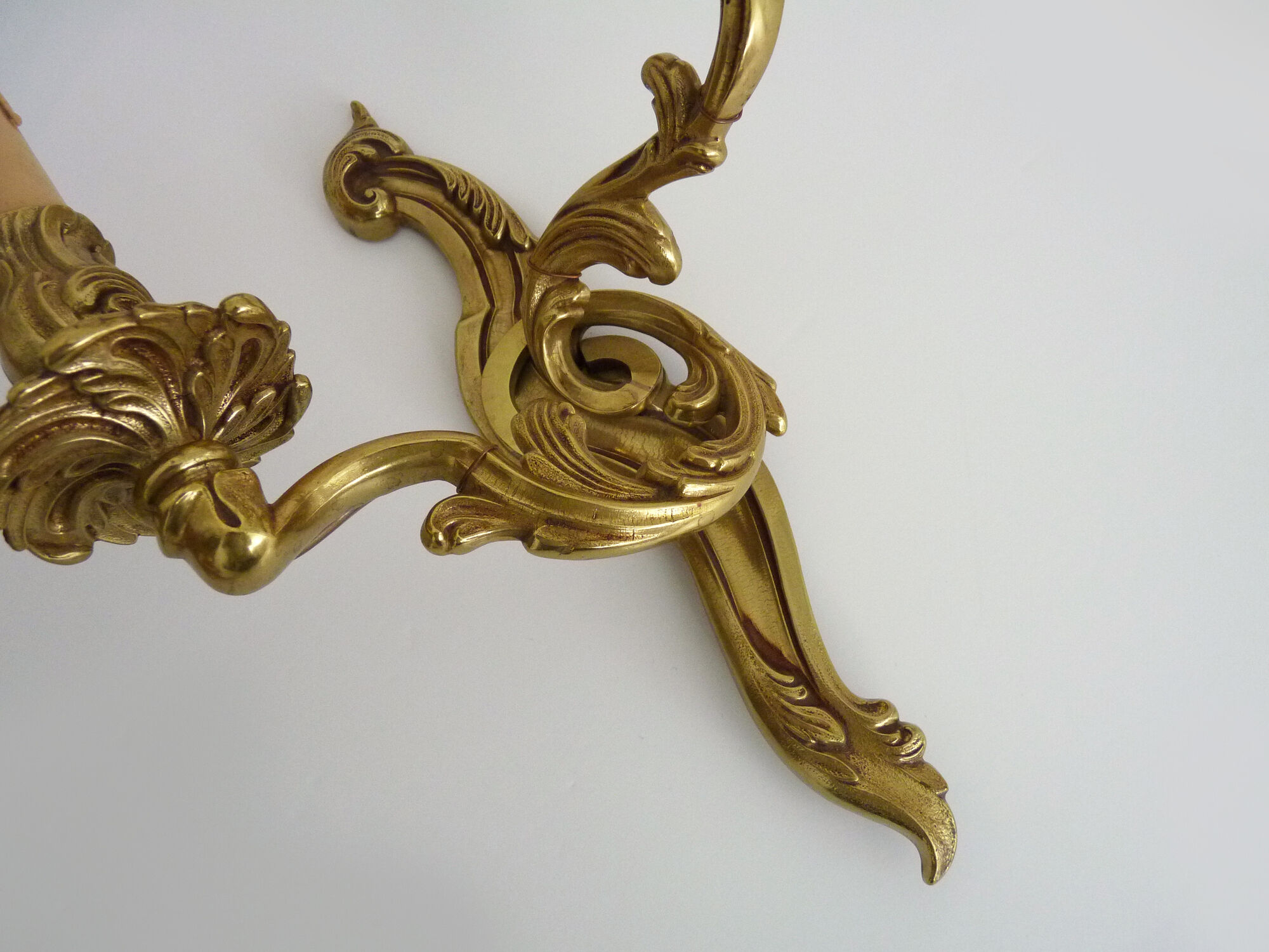 Old pair of wall sconces with double fires in bronze, 50s