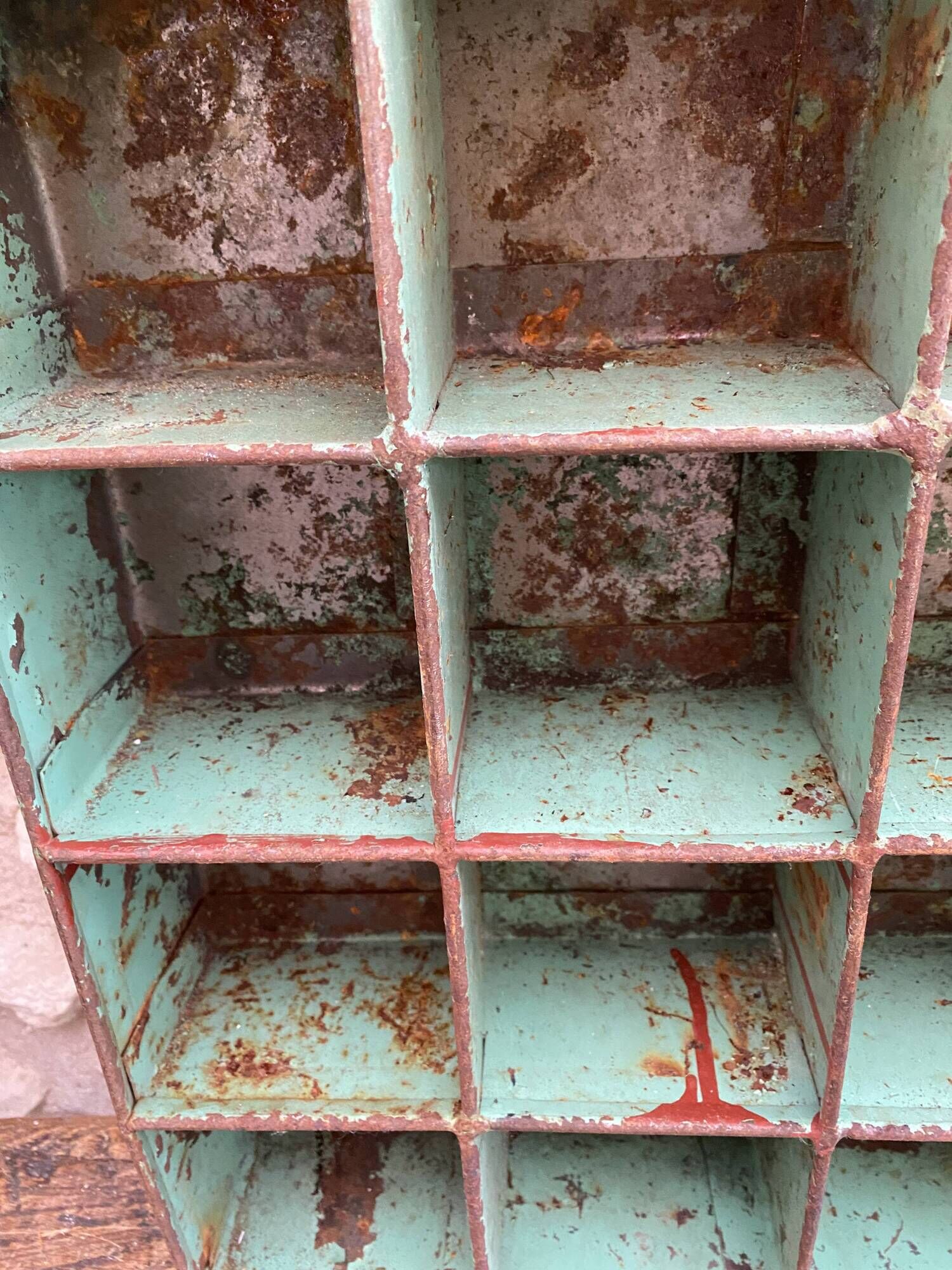 Workshop locker