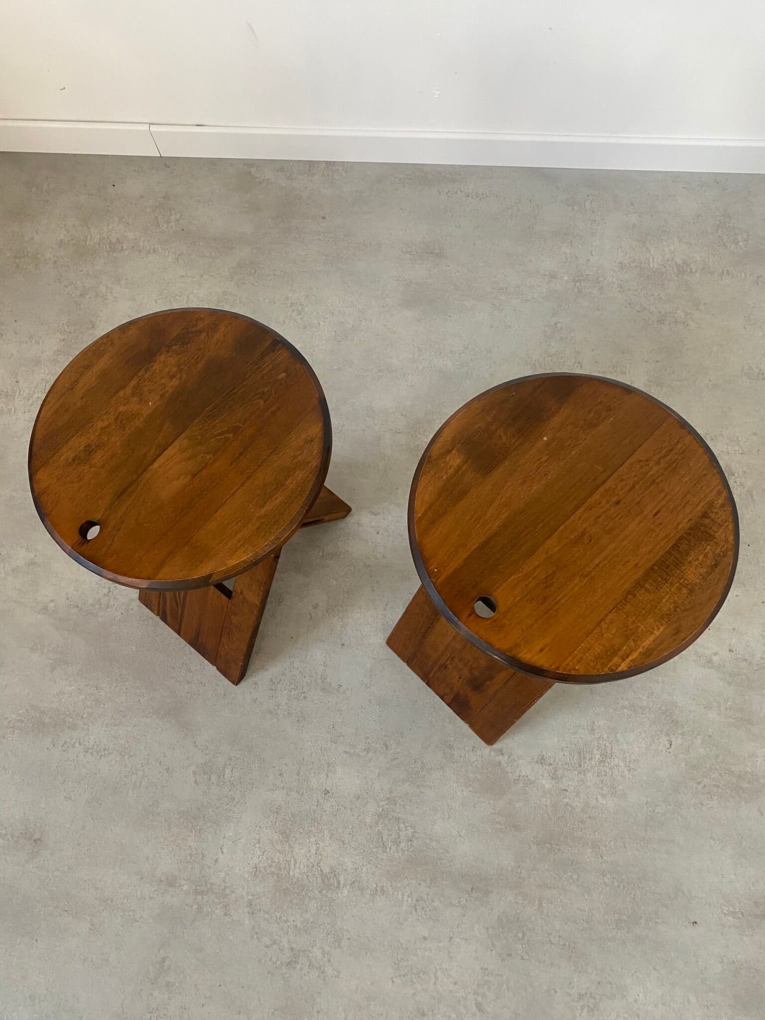 Lot 2 wooden stools
