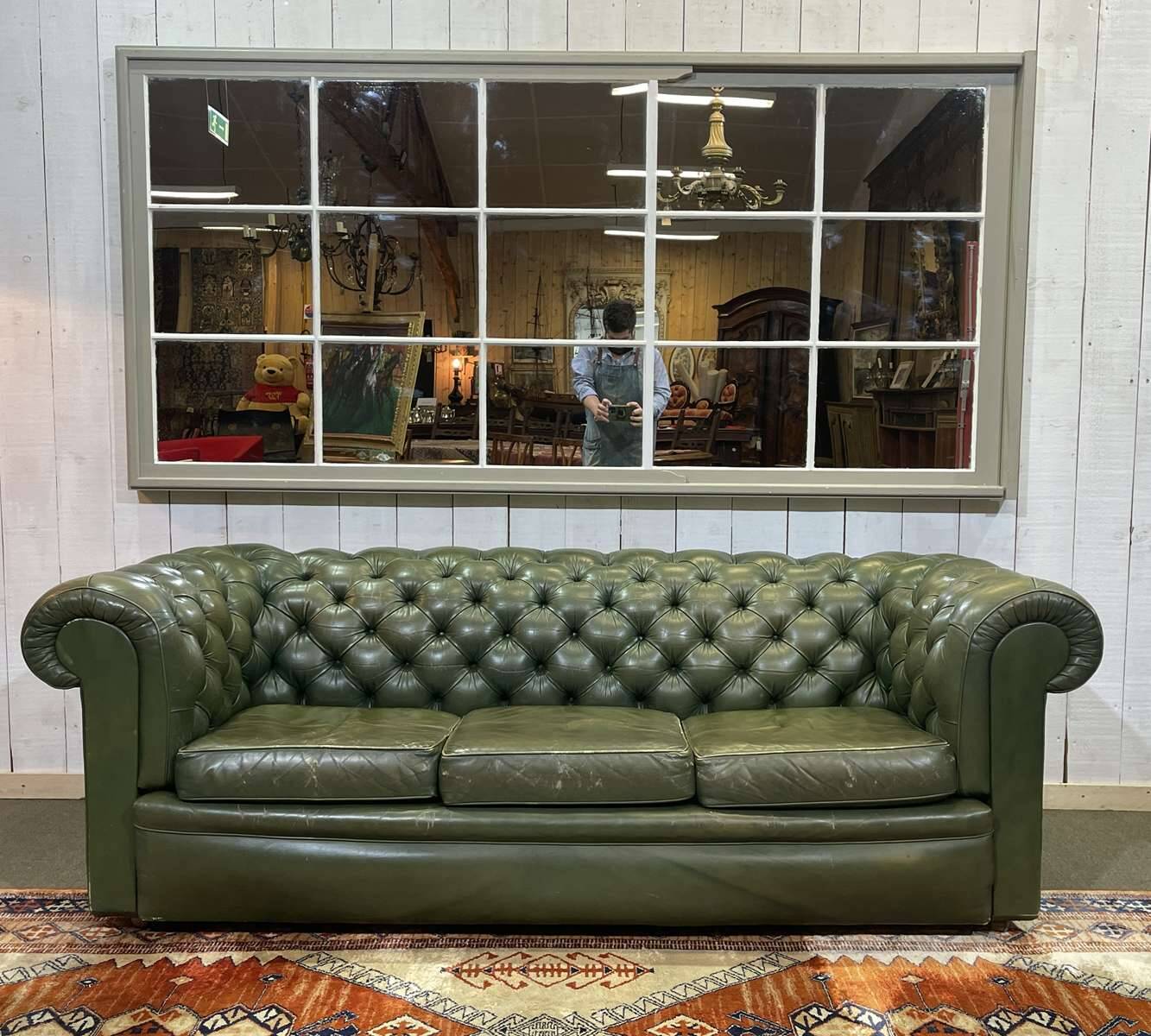 1970s Green Leather 3 Seater Chesterfield Sofa