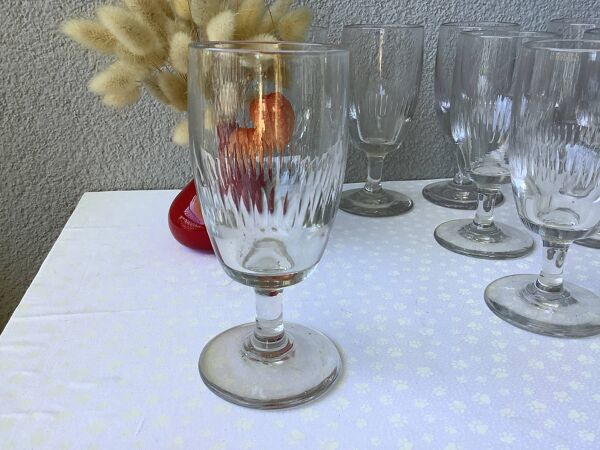 Verres à vin anciens demi-cristal - France circa 1900