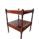 Table d'appoint en if par Bradley England