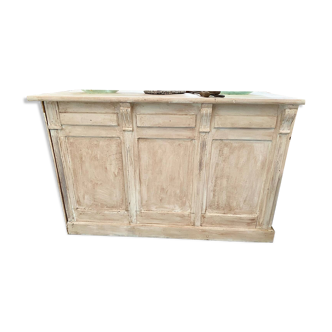 Shop furniture