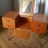 Coiffeuse scandinave