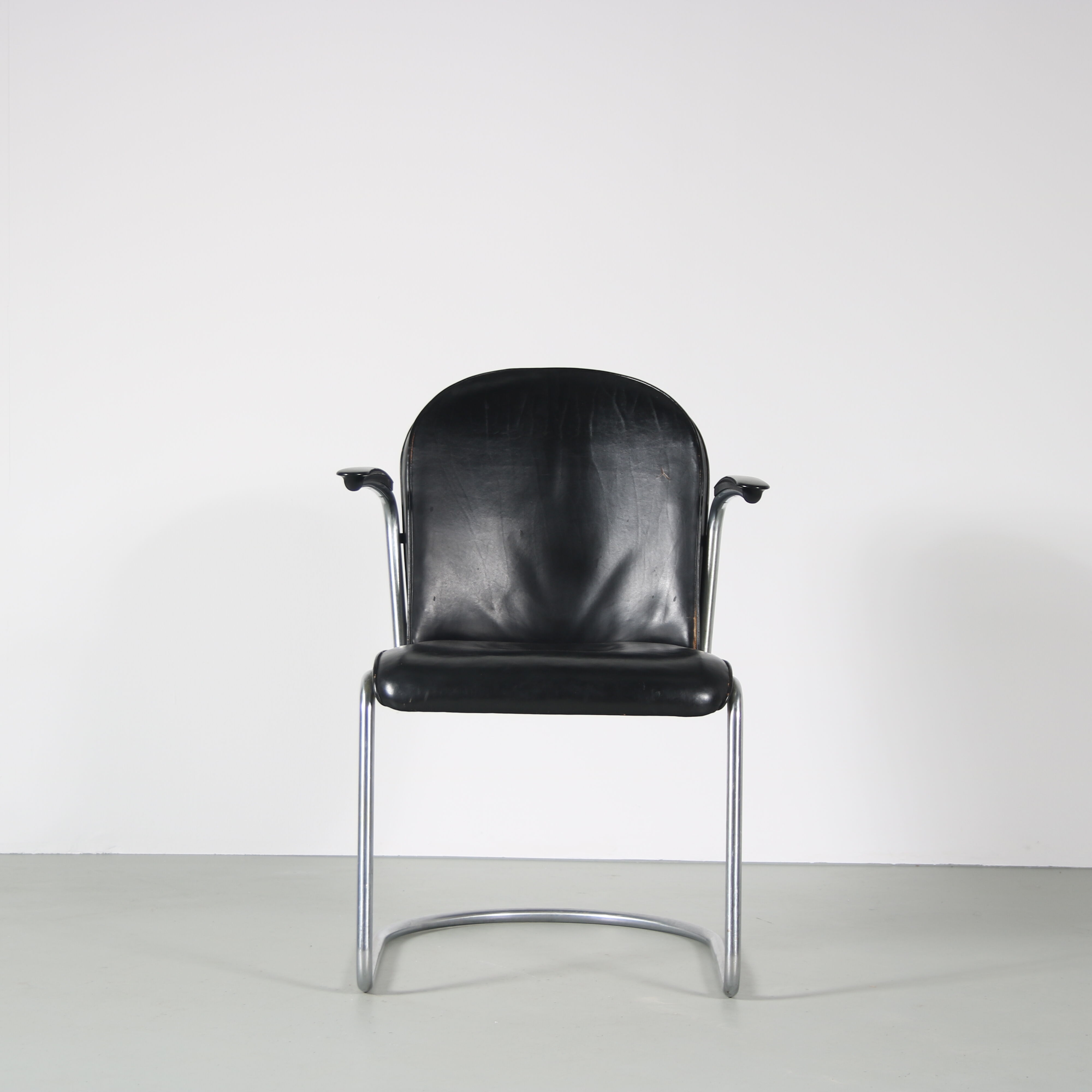 Fauteuil « 413 » par Gispen, Pays-Bas