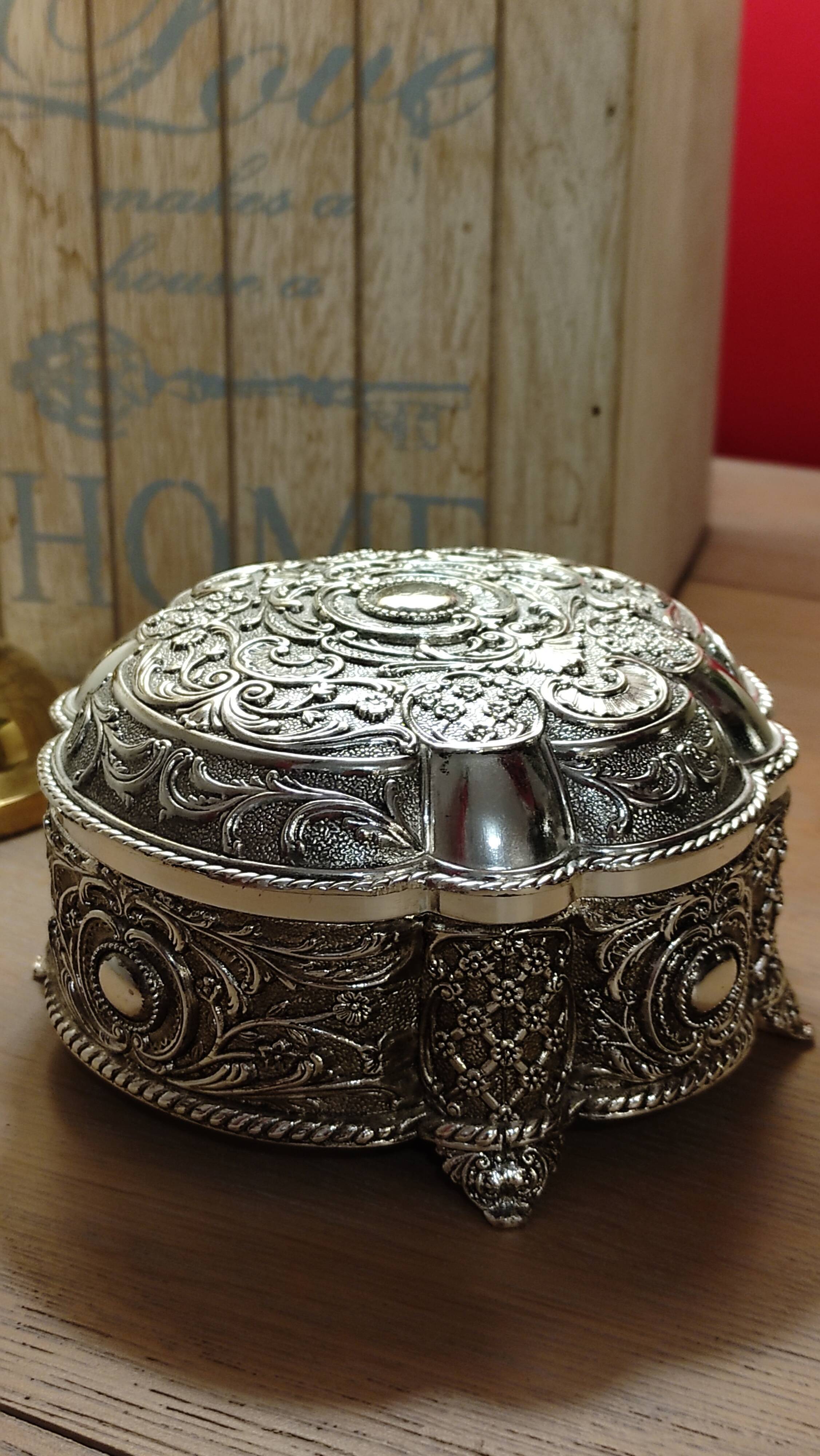 Beautiful silver metal jewelry box