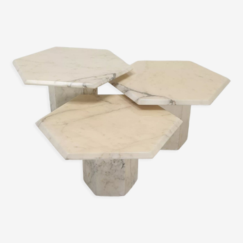 Set de 3 tables d’appoint italiennes en marbre de Carrare, années 1980