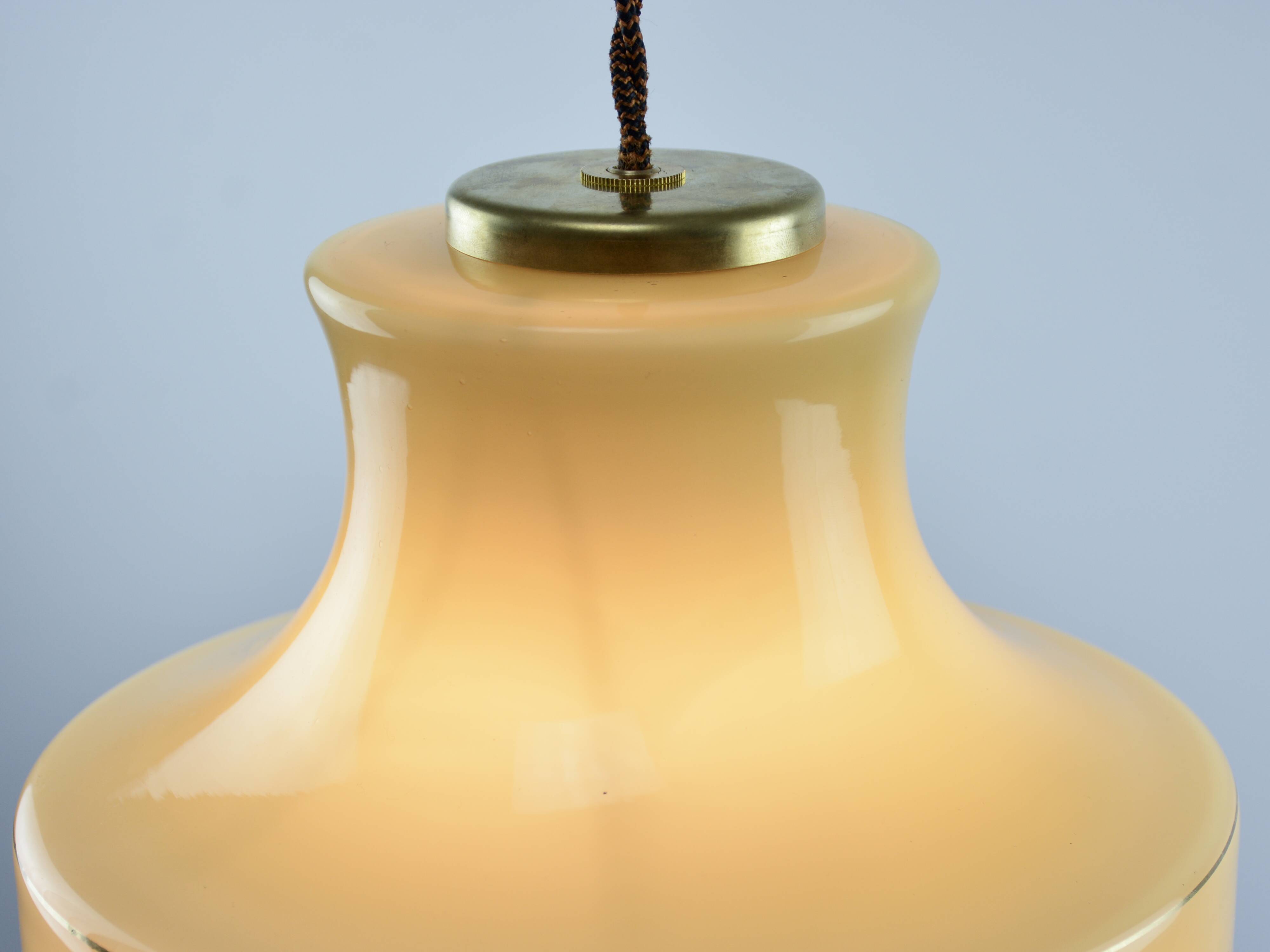 Vintage Beige/Yellow Glass Pendant Lamp