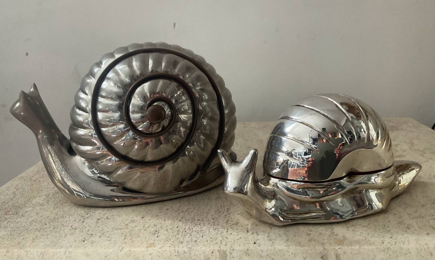 Duo vintage snail jewelry boxes in silver metal