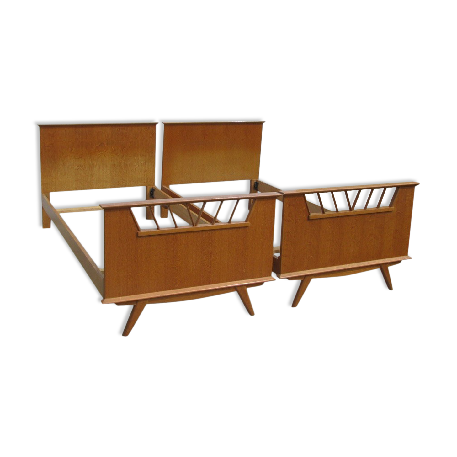 Pair of twin beds in oak 60/70