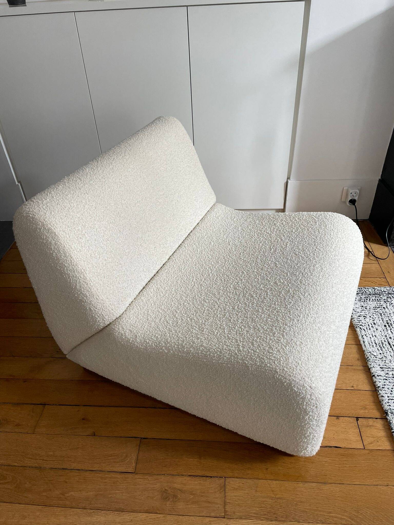 Modular wool chaise longue from The Socialite Family