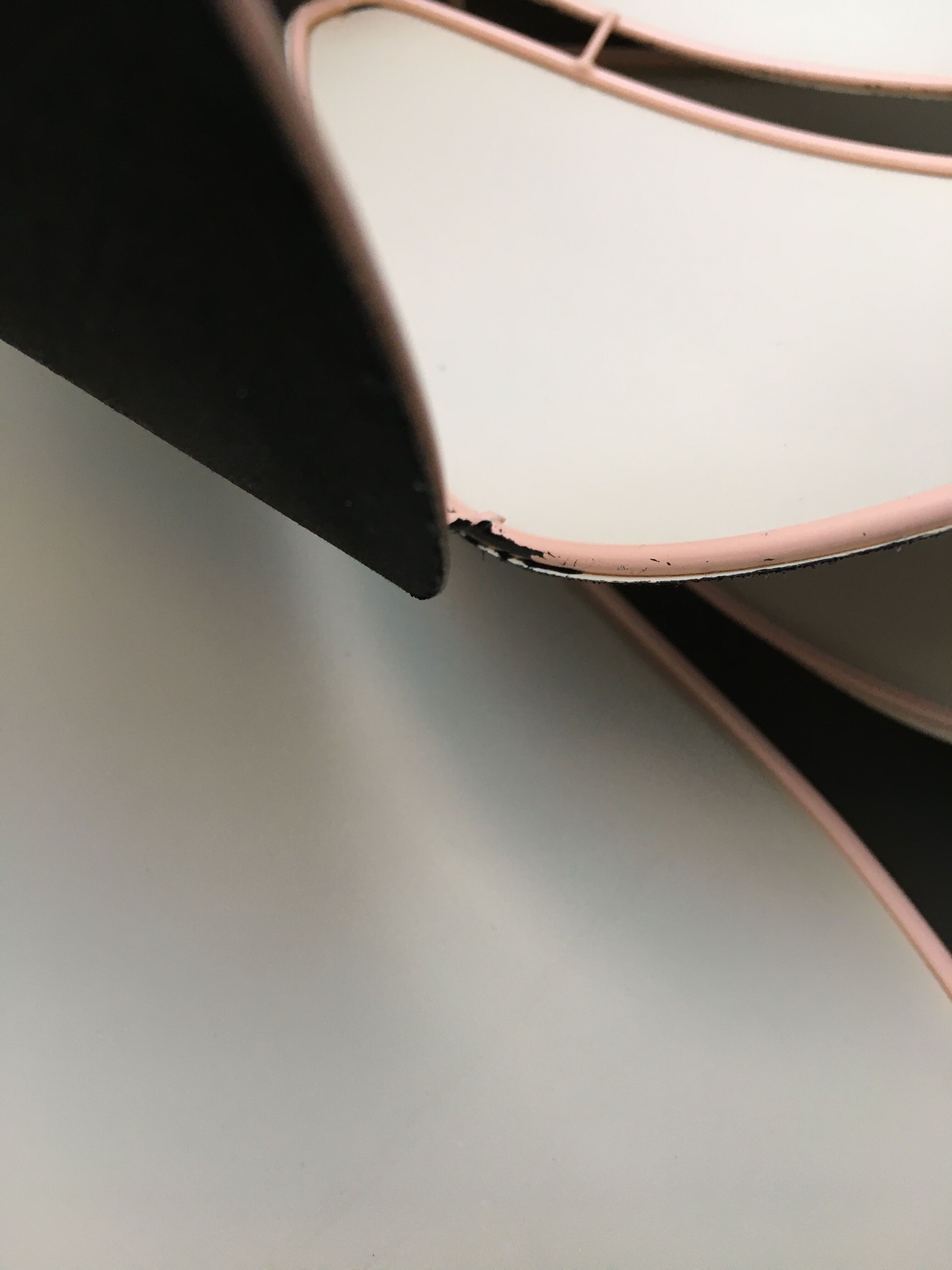 Black fabric flower and gold liseret hanging lamp