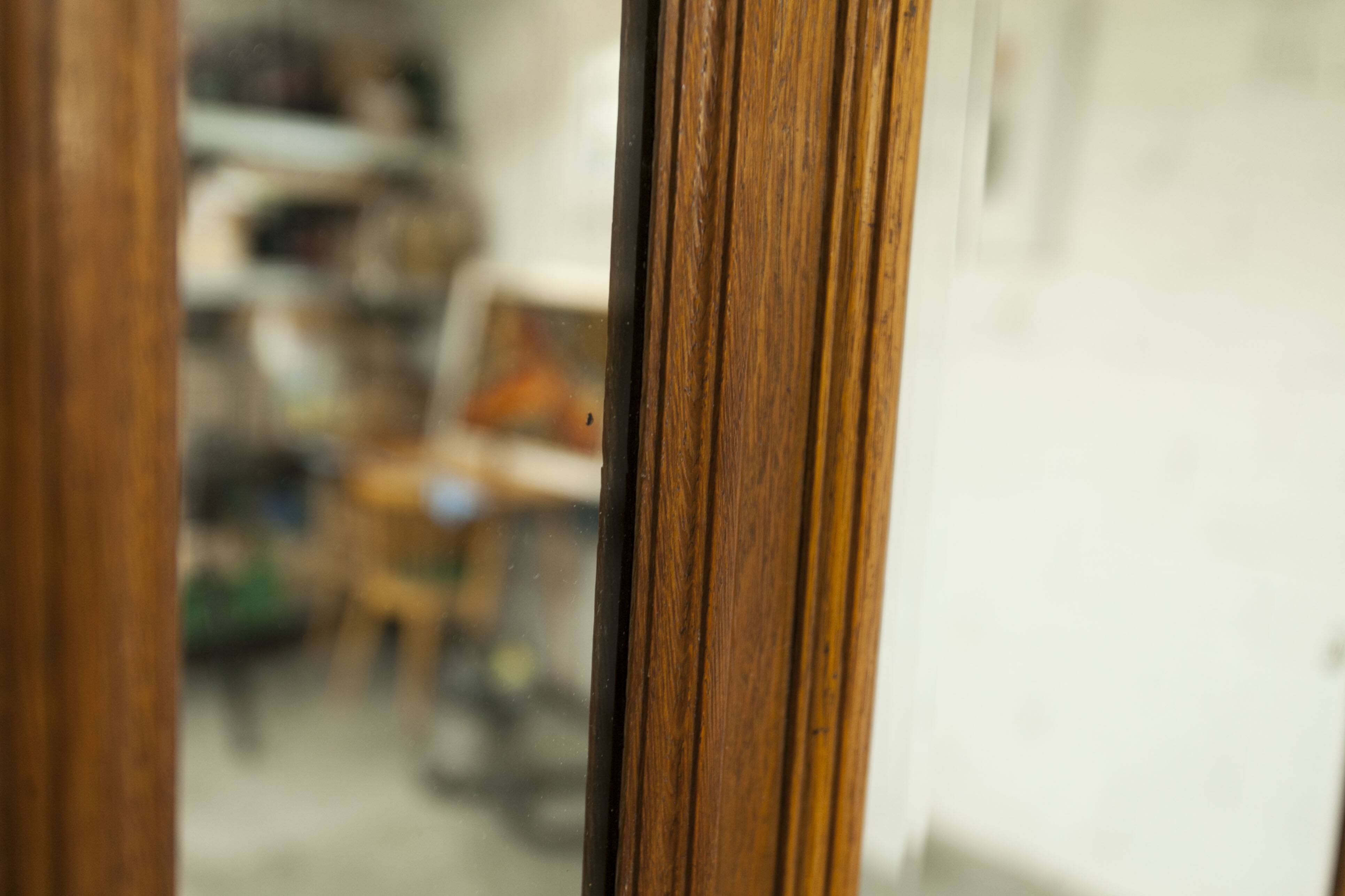 Napoleon III wardrobe in walnut, late 19th century, 3 mirrors, marble.