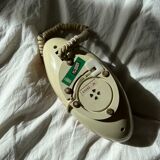 Lady phone in tawny leather